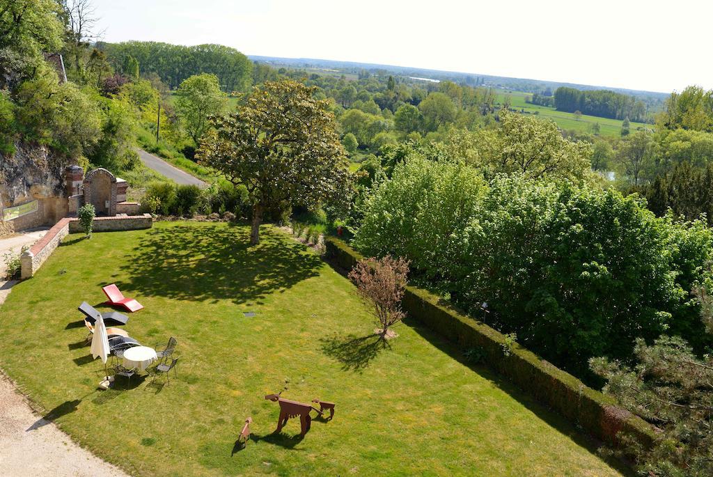 Gites Troglodytes Du Chateau De L'Etoile Vernou-sur-Brenne Esterno foto